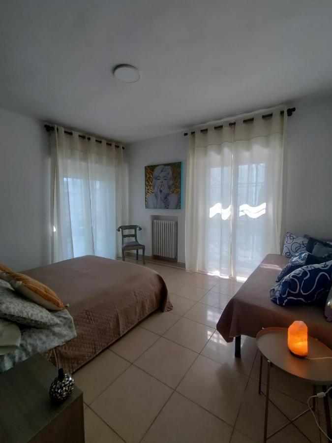 La Dimora Degli Artisti Bed & Breakfast Pescara Bilik gambar