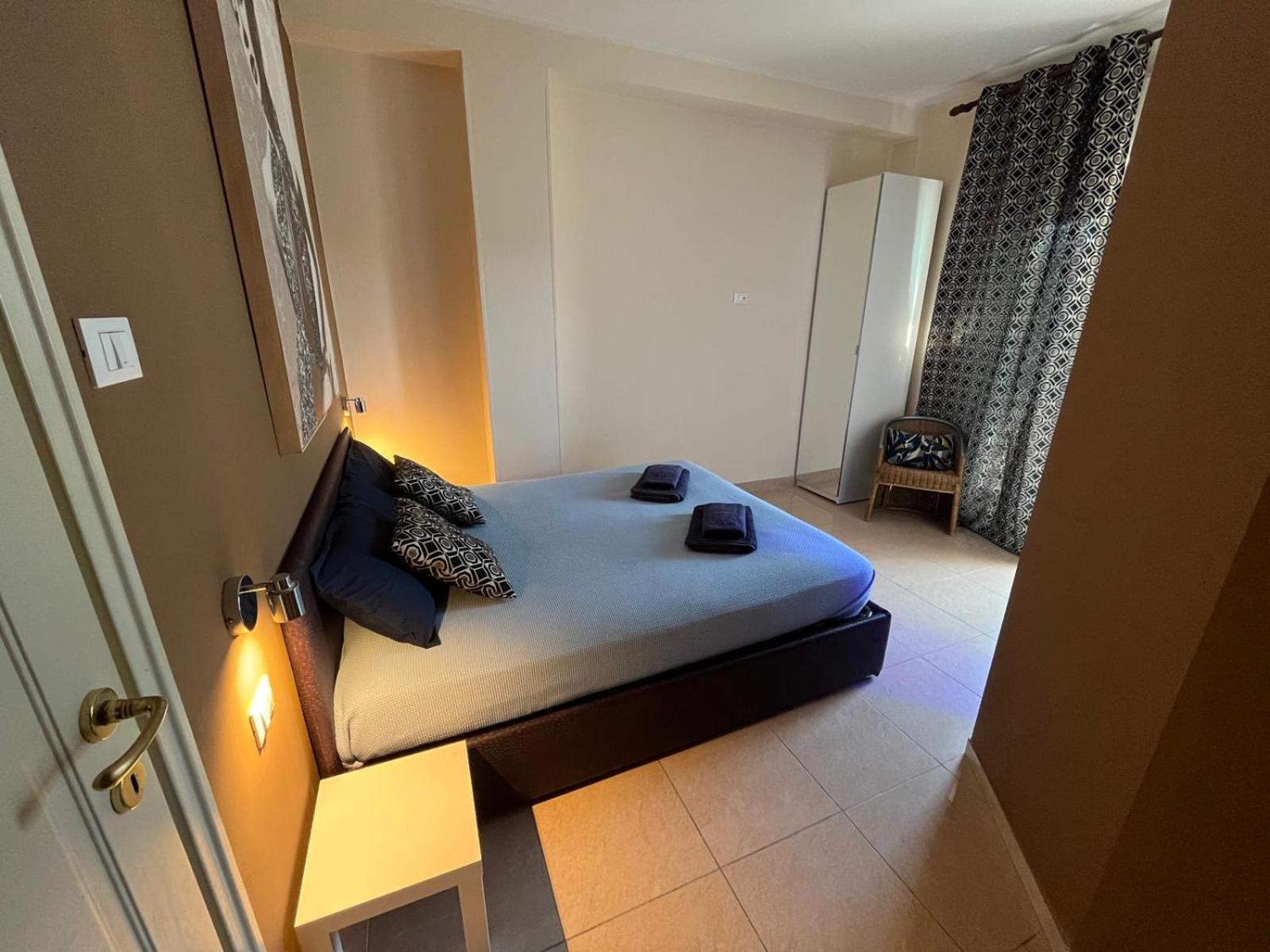 La Dimora Degli Artisti Bed & Breakfast Pescara Bilik gambar