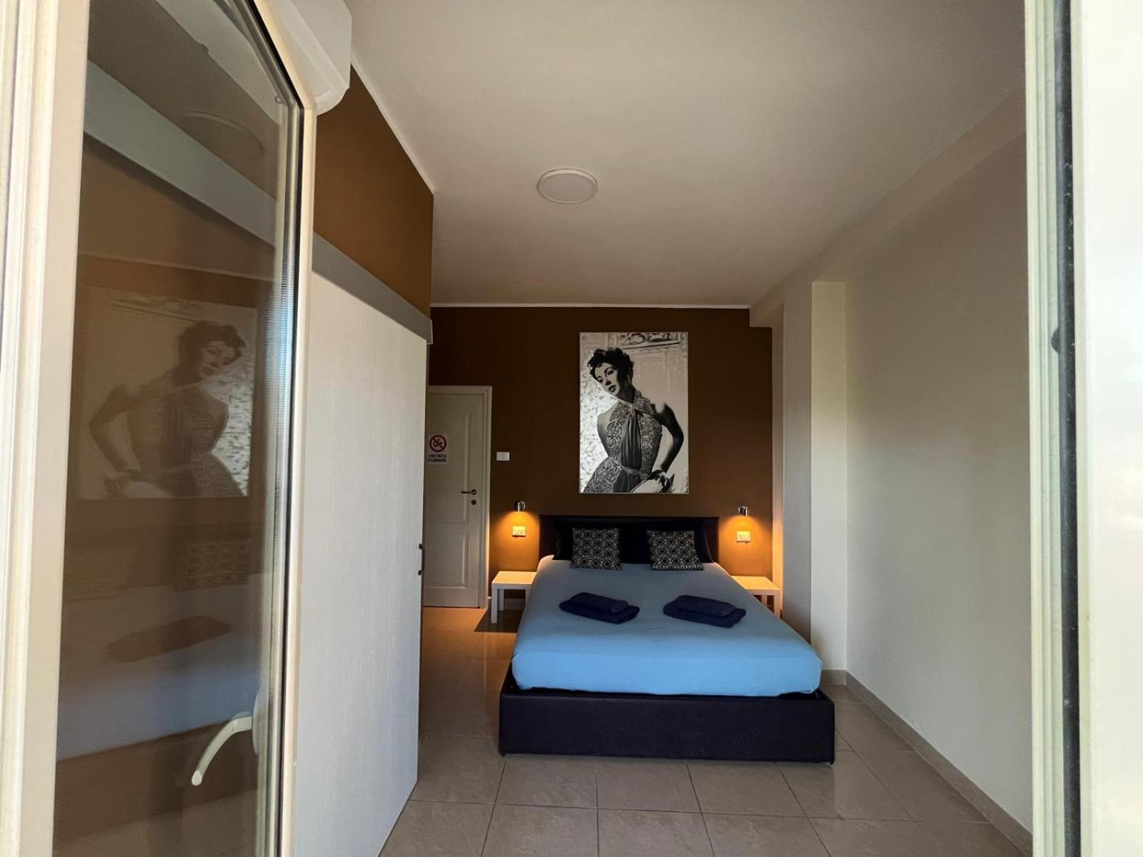 La Dimora Degli Artisti Bed & Breakfast Pescara Bilik gambar